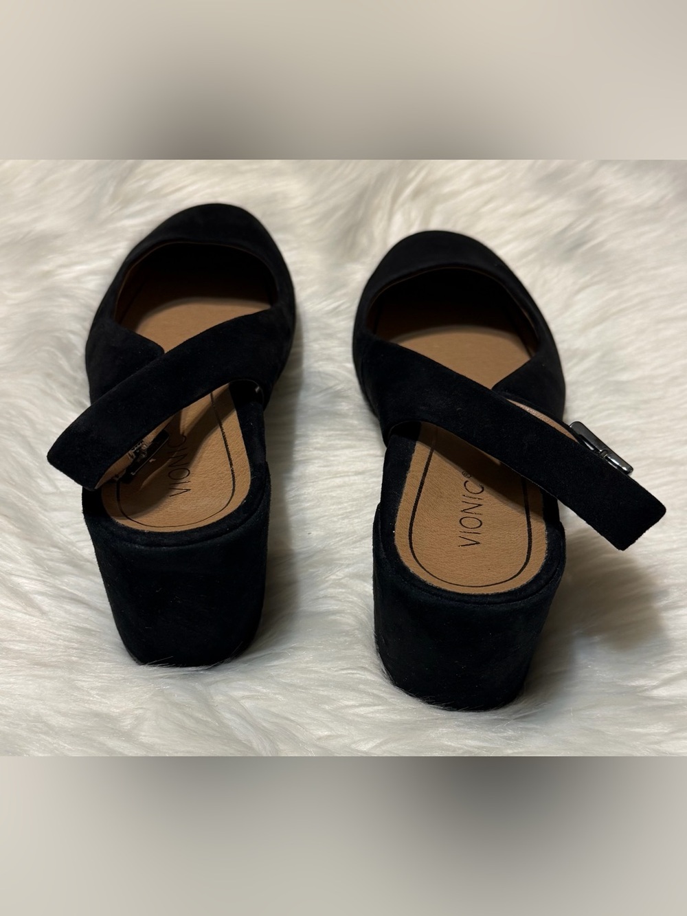 Vionic Nareen Black Suede Slingback Block Heel - Picture 7 of 9